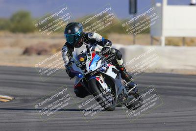 media/Dec-15-2023-Apex Assassins (Fri) [[91f19fb1c7]]/Trackday 2/Session 4 (Turn 16)/